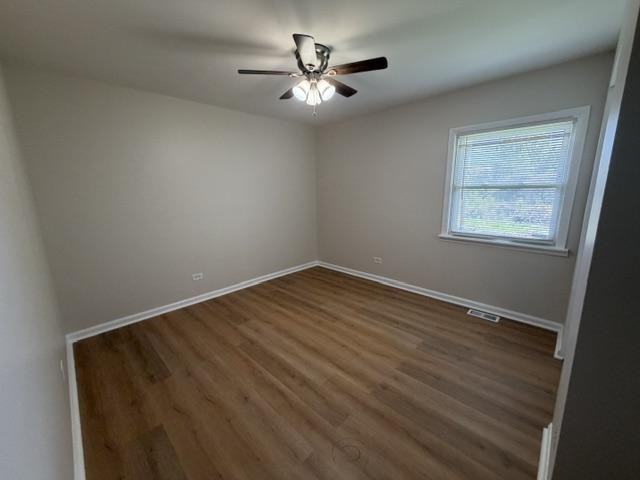 22497 Yates Ave - Photo 5 of 10