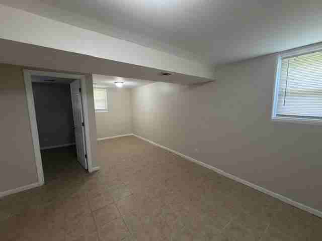 22497 Yates Ave - Photo 7 of 10