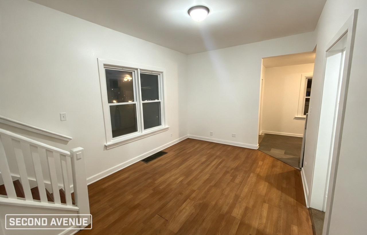 9248 S Lowe Ave - Photo 3 of 14