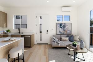 featured image of 4603 4603 - 4611 Almayo Ave.