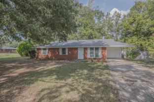 203 Holly Ridge Dr - Photo 1 of 1