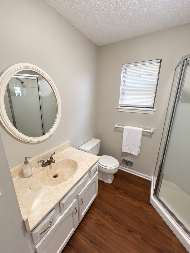 Nieman Park Townhome Duplexes - Photo 3 of 10