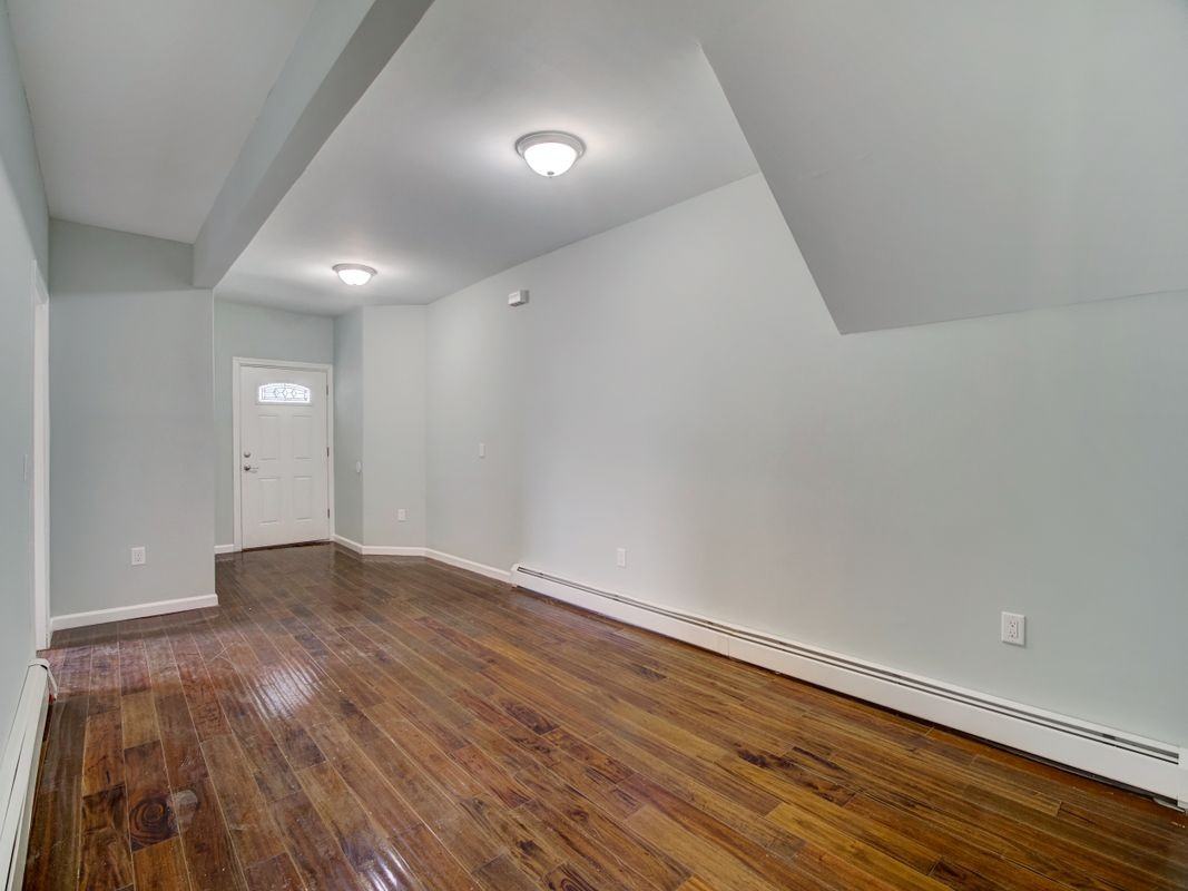 37 William St ##1 - Photo 3 of 15