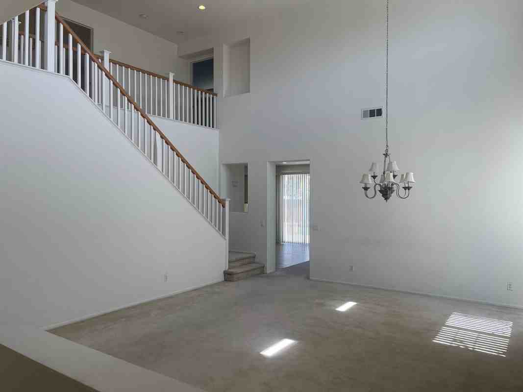 7071 Suffolk Pl - Photo 4 of 7