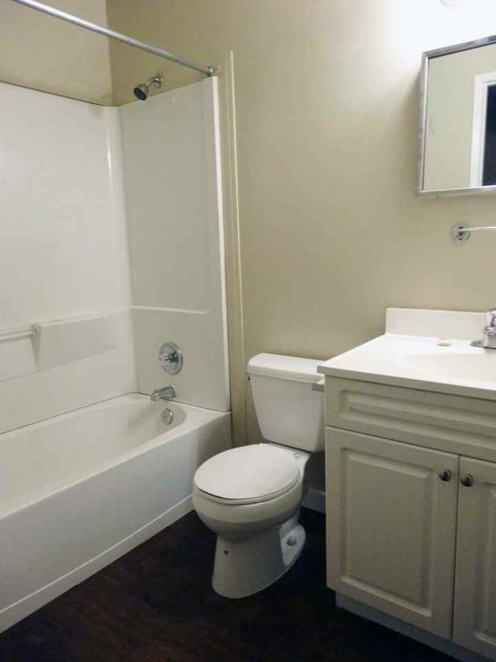 Lanky Court Townhomes - Photo 5 of 5