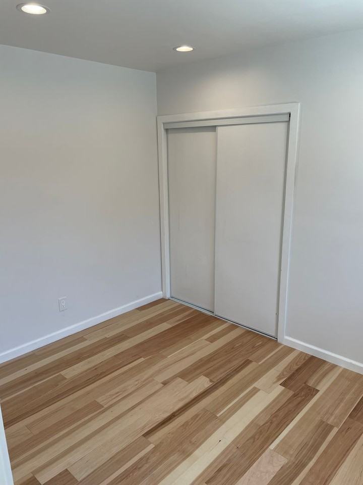 Comfortable and Classic Living in Lincoln Heights at 2216 Griffin Avenue - Photo 6 of 15