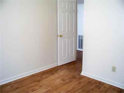 210 Shipman Rd #I - Photo 7 of 10