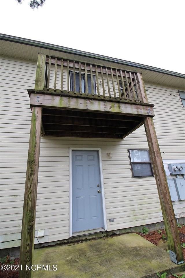 210 Shipman Rd #I - Photo 3 of 10