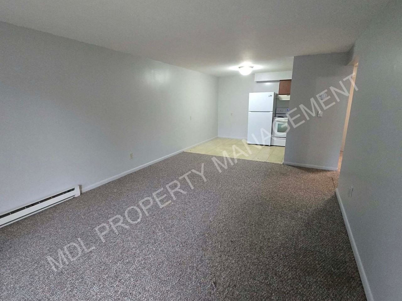 121 N Woodbridge - Photo 4 of 6