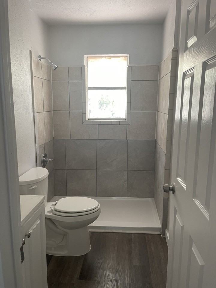 4818 Monterey St - Photo 7 of 16
