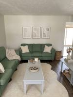 featured image of 1344 Meadow Ln