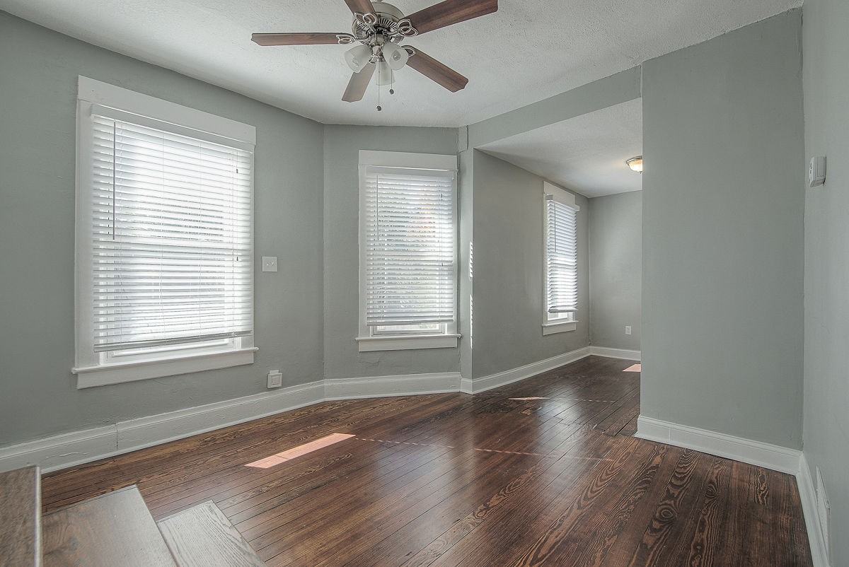 4416 Terrace St #2 - Photo 3 of 29