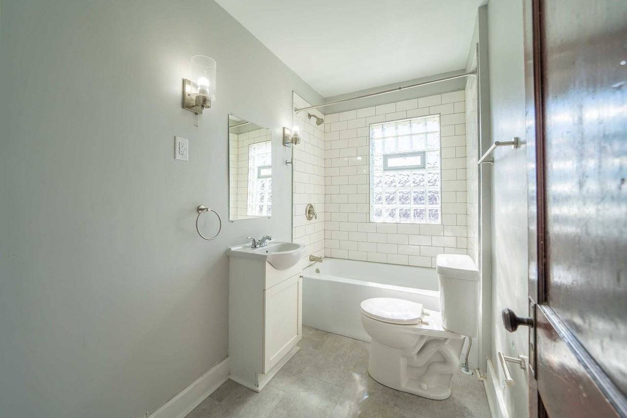 123 E 7th Ave - Photo 7 of 9