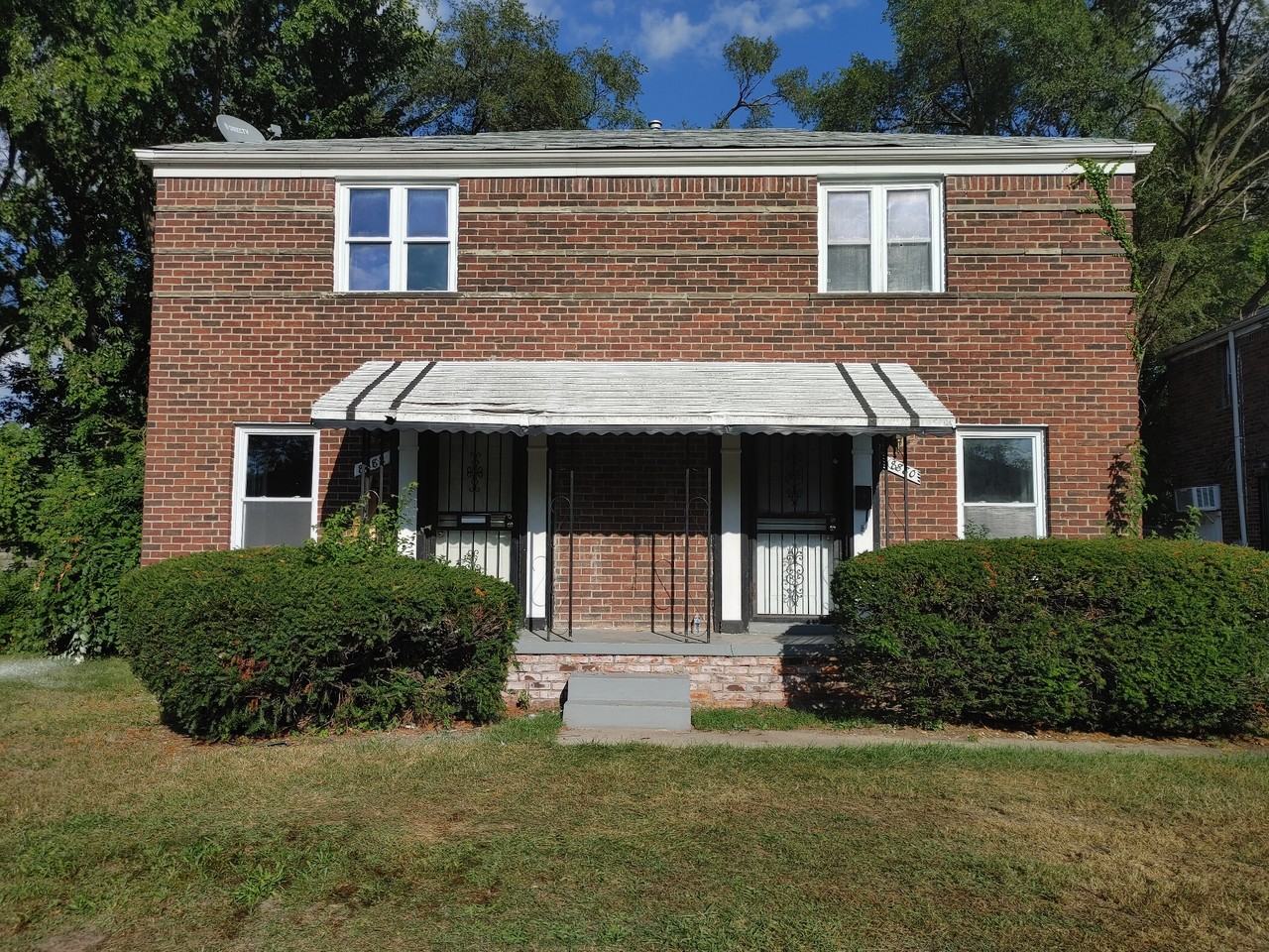 8882 Rutherford St - Photo 4 of 10