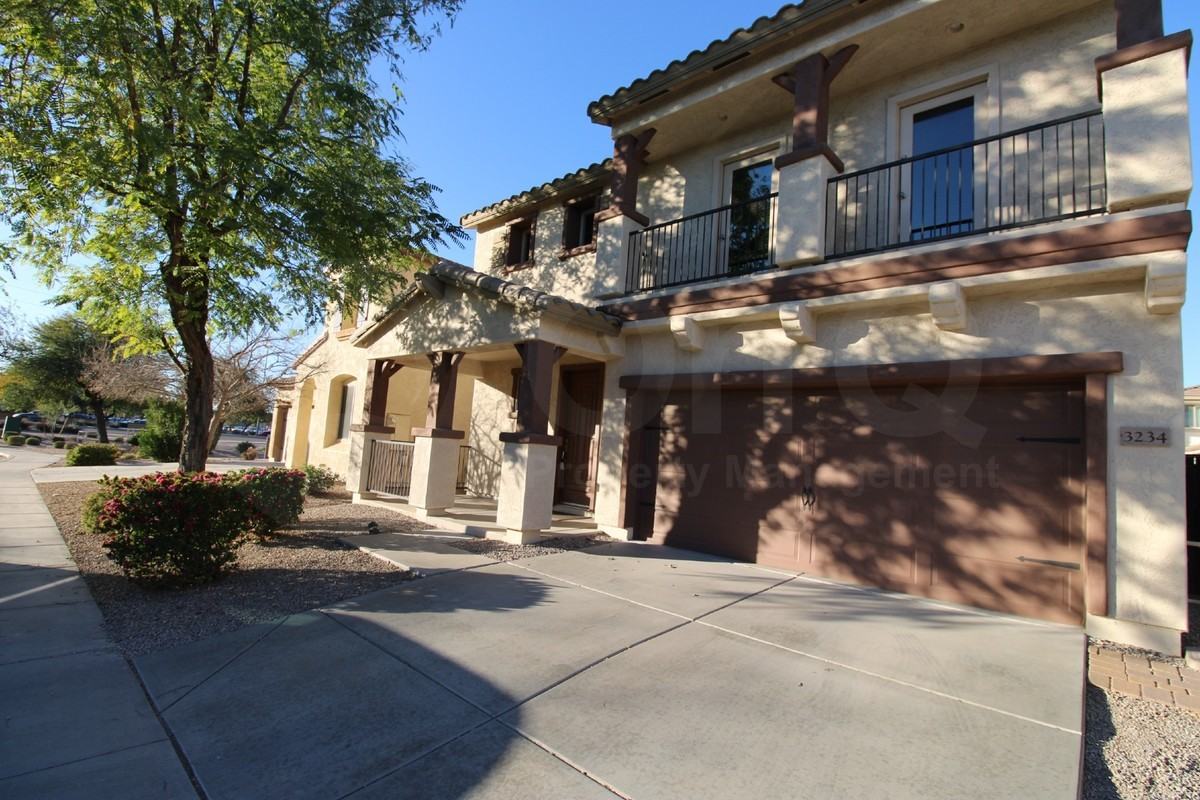 3234 E Citadel Dr - Photo 3 of 27