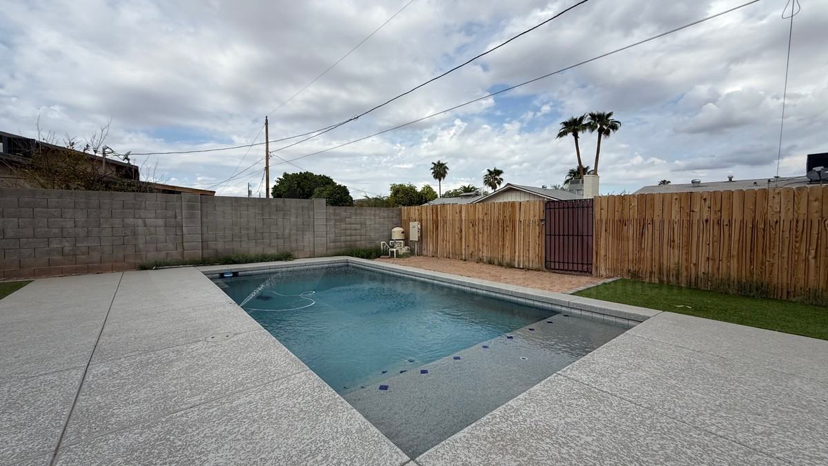 140 E Riviera Dr - Photo 5 of 22