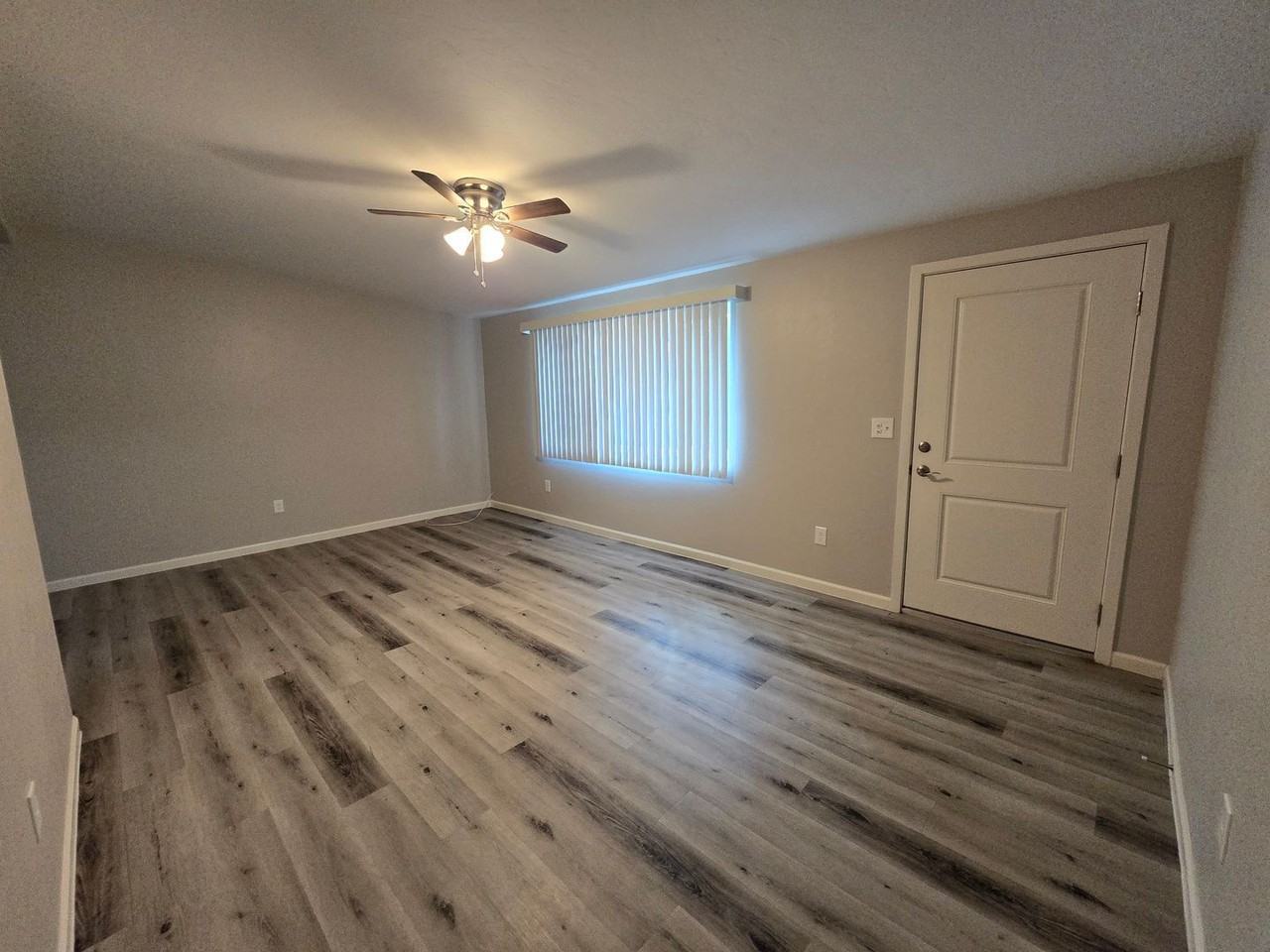 1237 E Drachman St - Photo 2 of 25