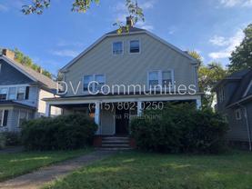 1499 Maple Rd - Photo 1 of 1