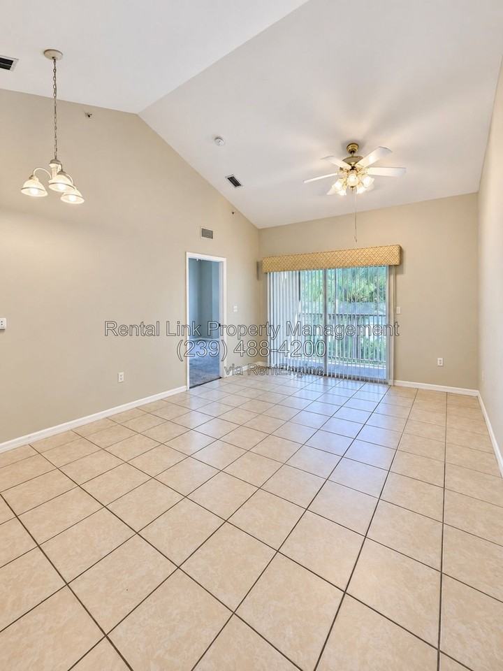 950 Hancock Creek South Blvd #521 - Photo 3 of 40