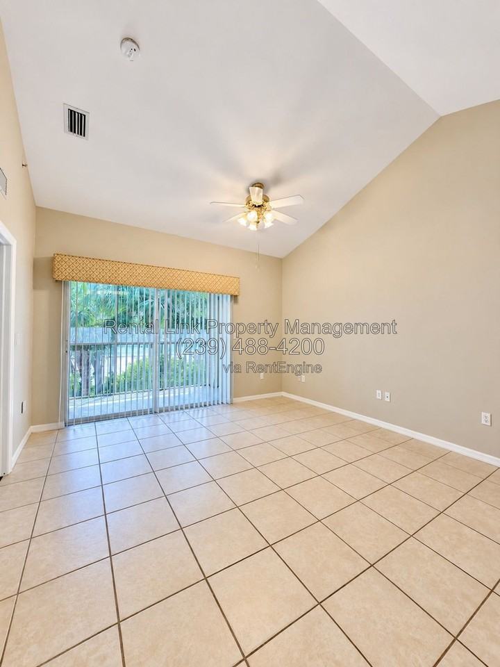 950 Hancock Creek South Blvd #521 - Photo 5 of 40
