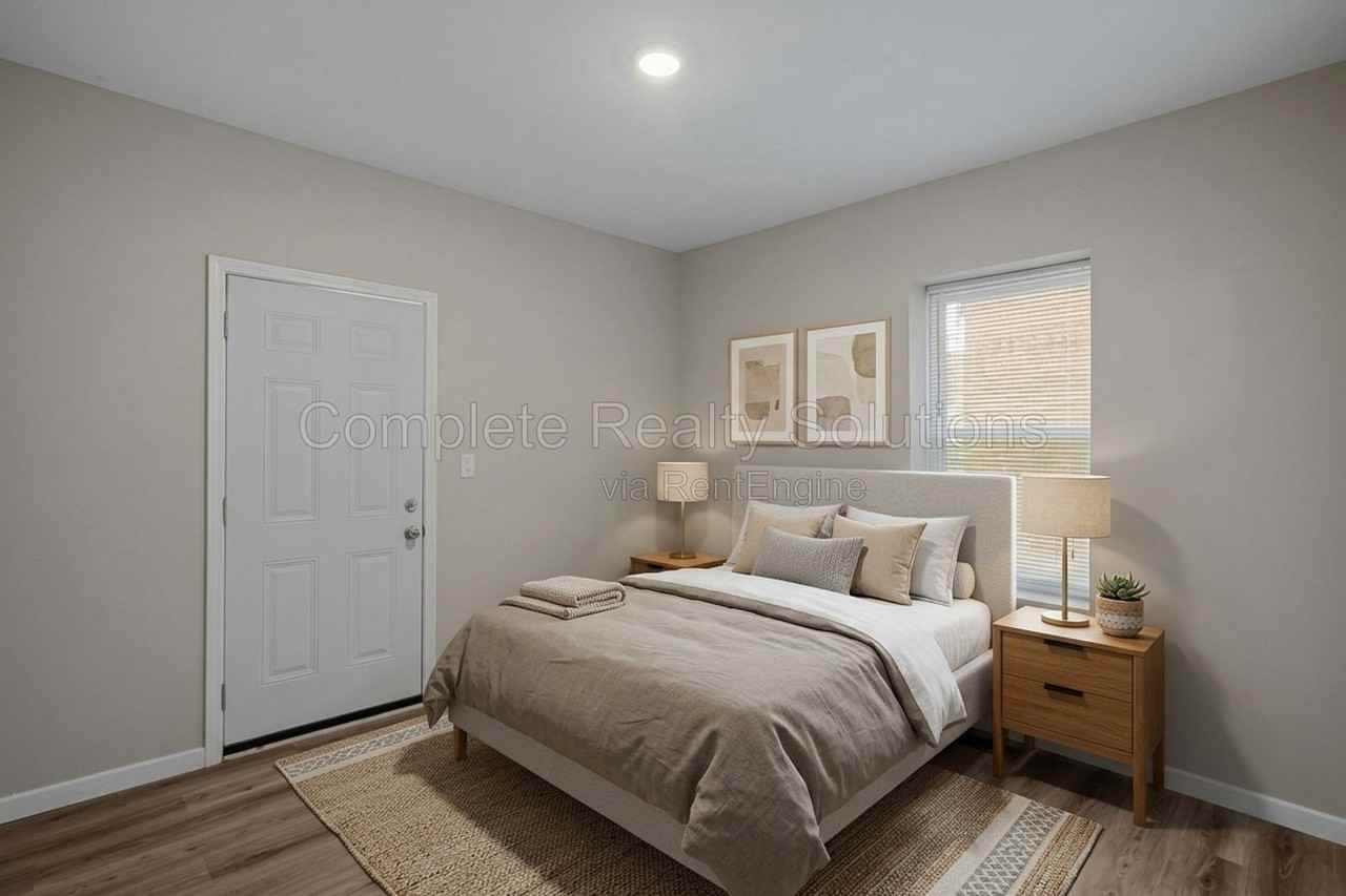 3140 Magnolia Ave #1W - Photo 4 of 33