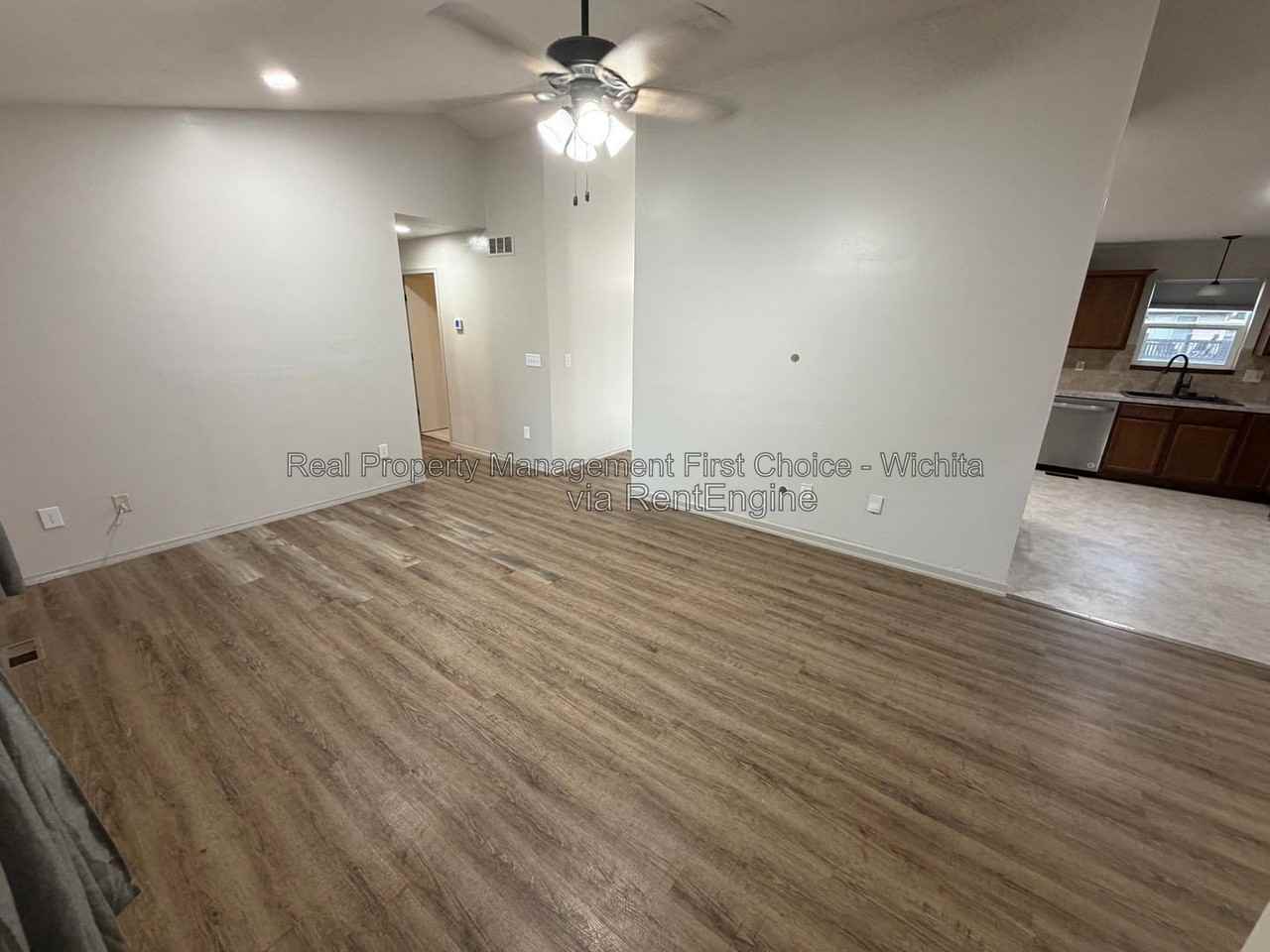 1419 E Alise St - Photo 5 of 50