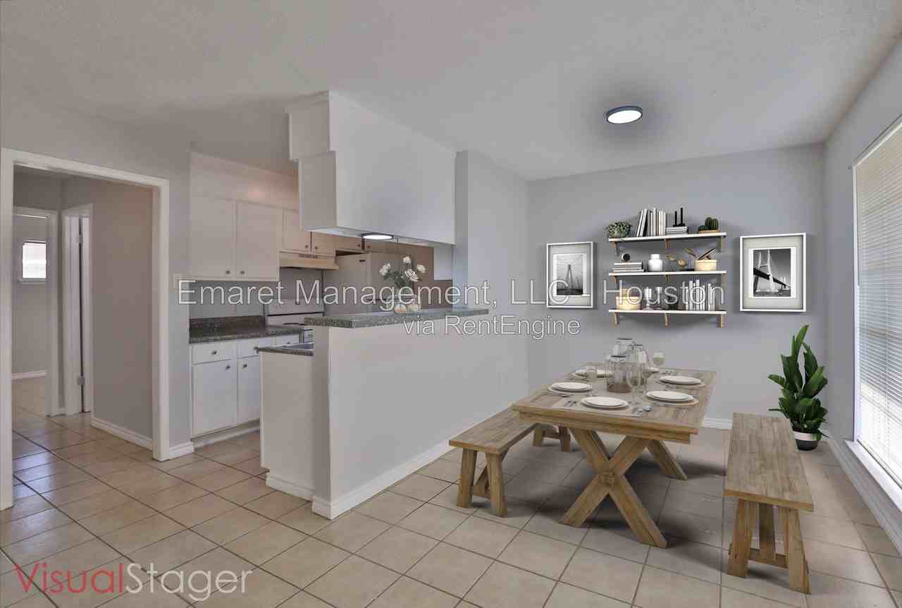 310 Yaupon St #106 - Photo 4 of 15