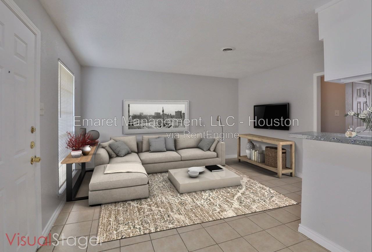 310 Yaupon St #603 - Photo 3 of 15