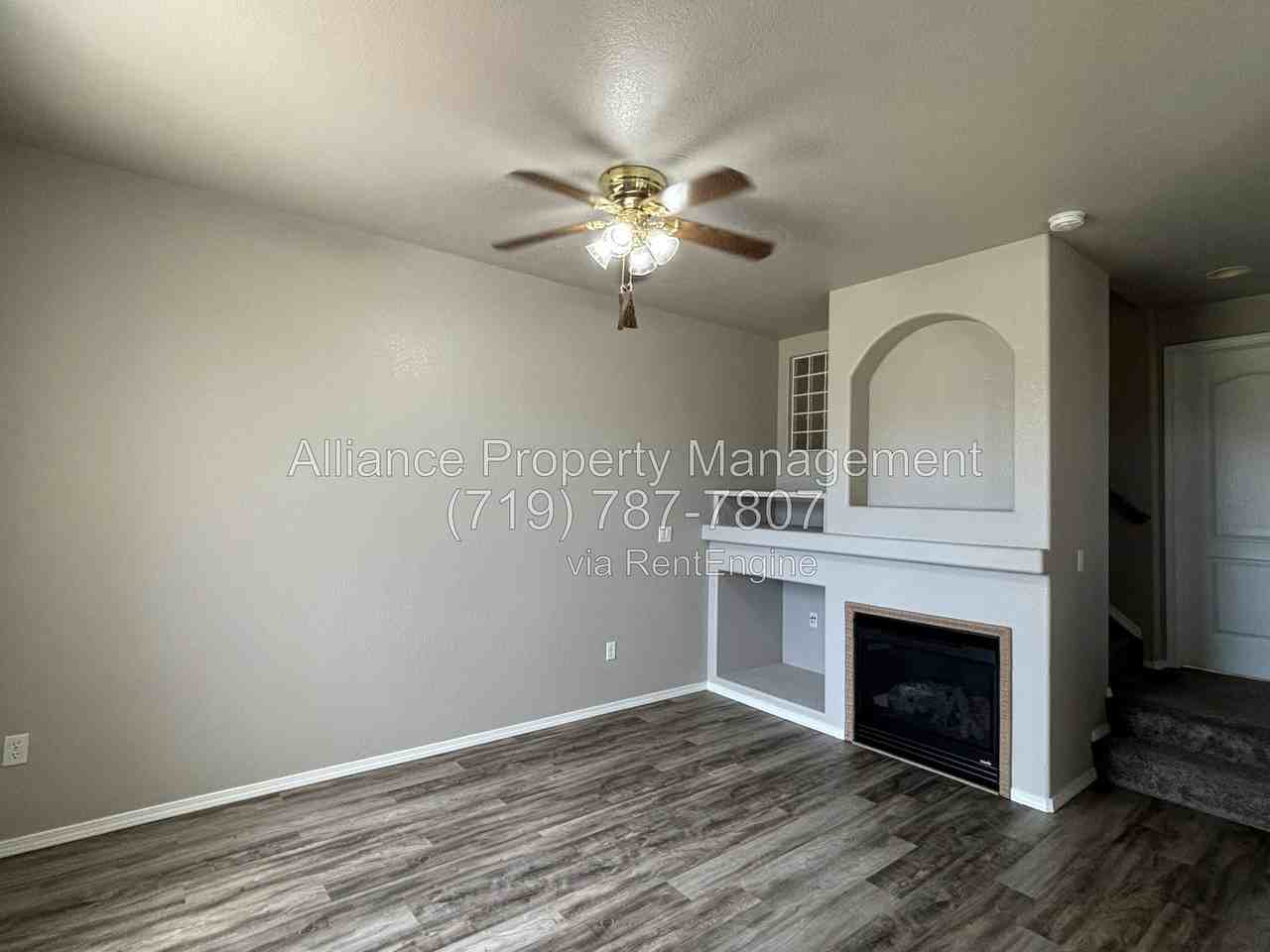 4729 Sand Mountain Pt - Photo 4 of 34
