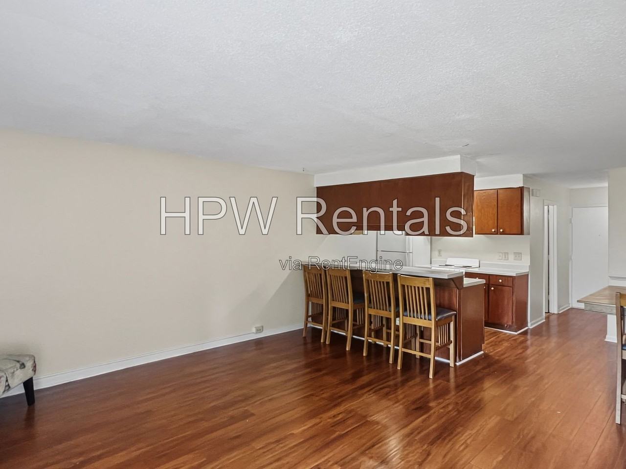 3007 Huntleigh Dr - Photo 6 of 16