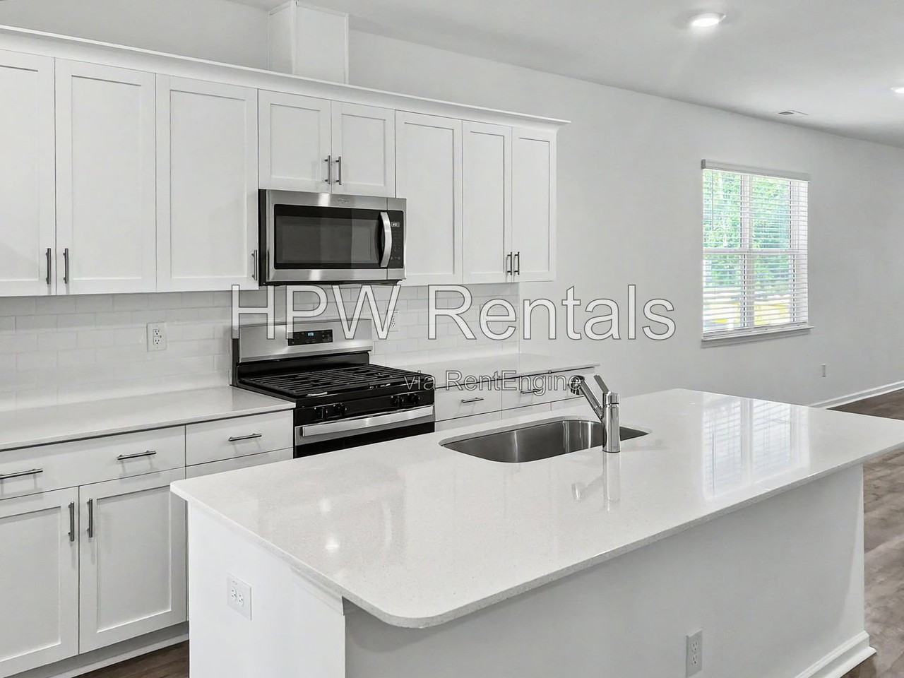 1404 Jasmine View Way - Photo 6 of 20