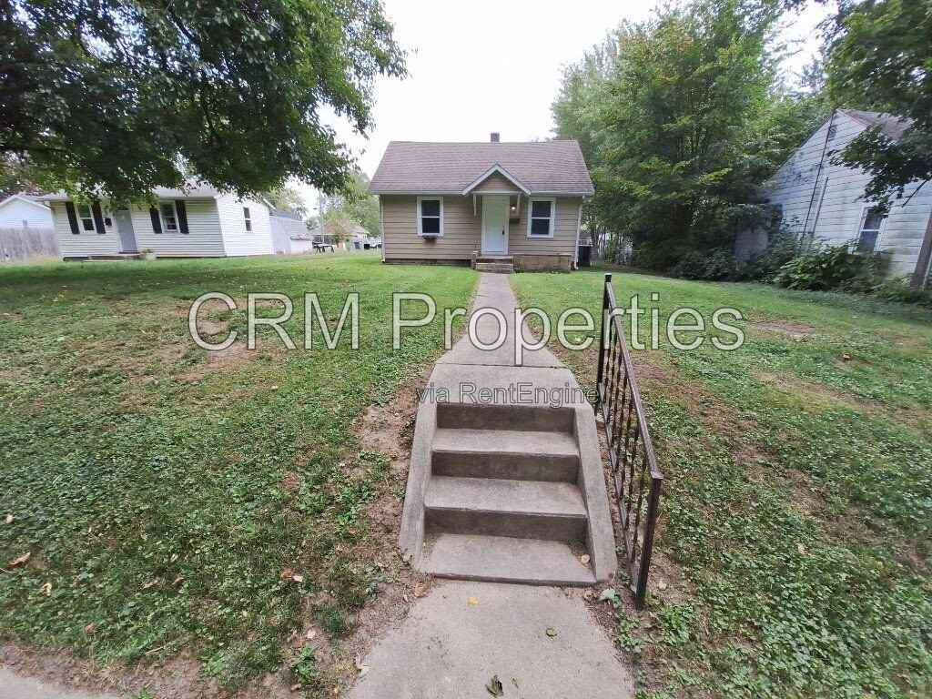 1524 N Leeds St - Photo 2 of 22