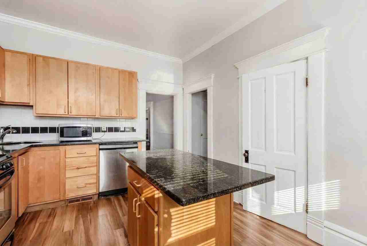 147 W 9th Ave - Photo 4 of 33