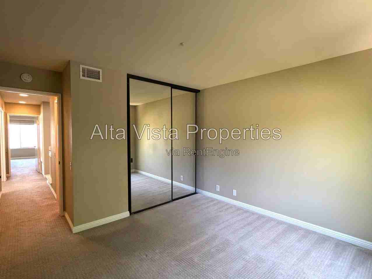 13440 Tiverton Rd - Photo 7 of 28