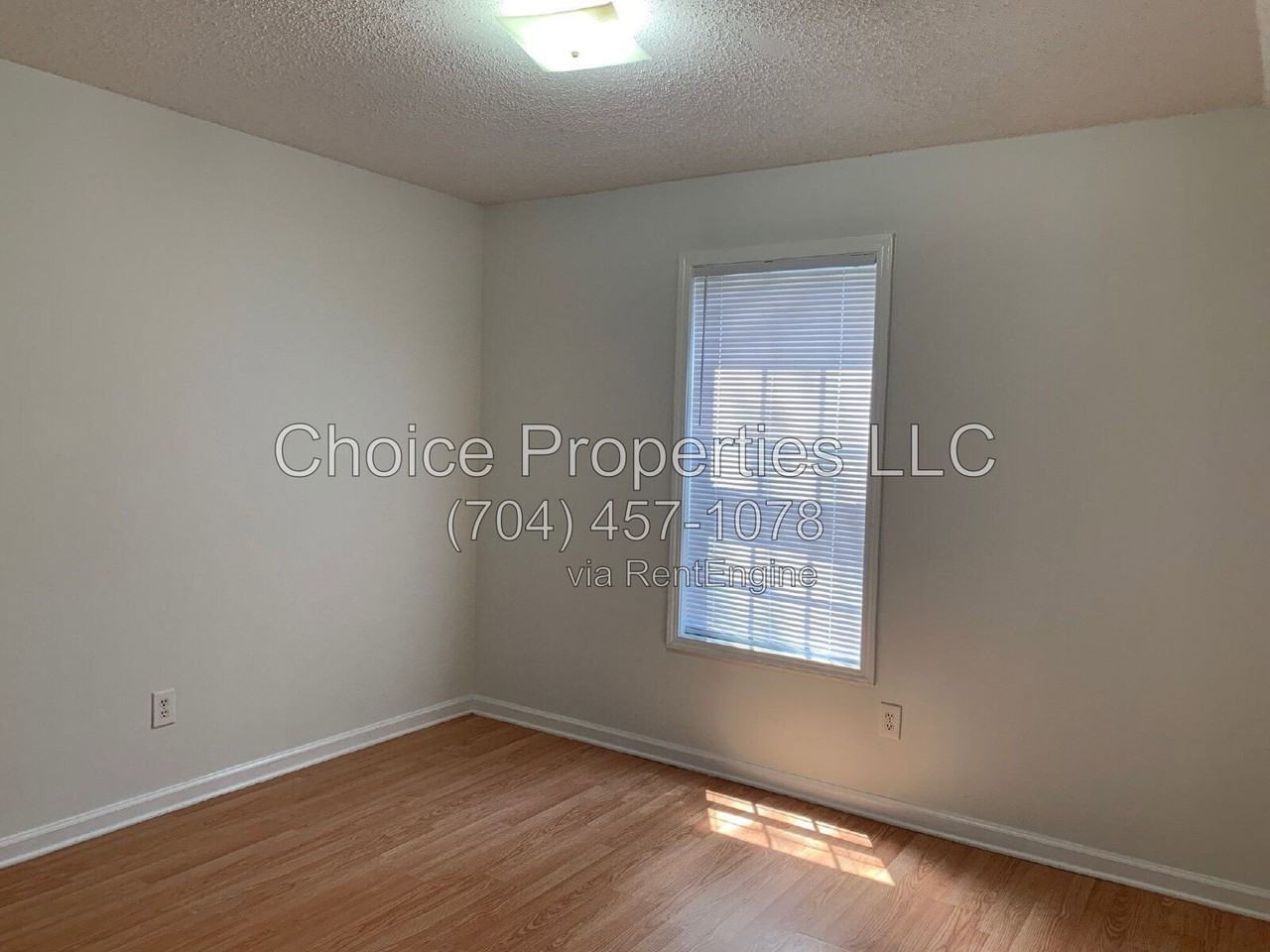 56 Tribune Ave Sw #A - Photo 2 of 8