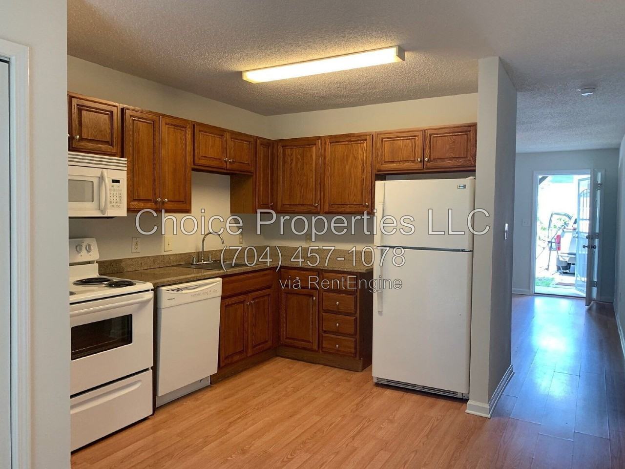 56 Tribune Ave Sw #A - Photo 3 of 8