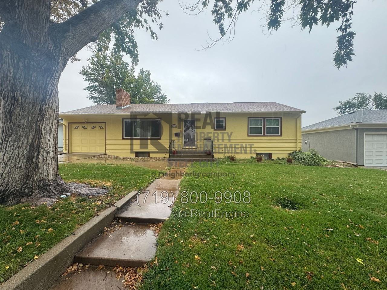 1728 Mackenzie Rd - Photo 2 of 38
