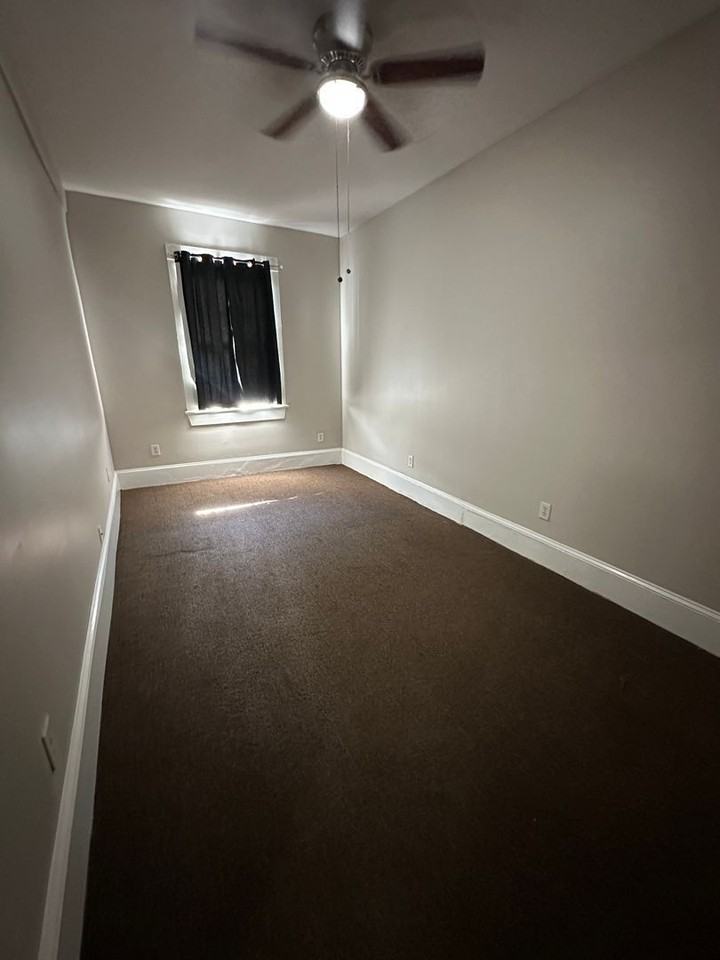 936 Magnolia St #2 - Photo 6 of 10