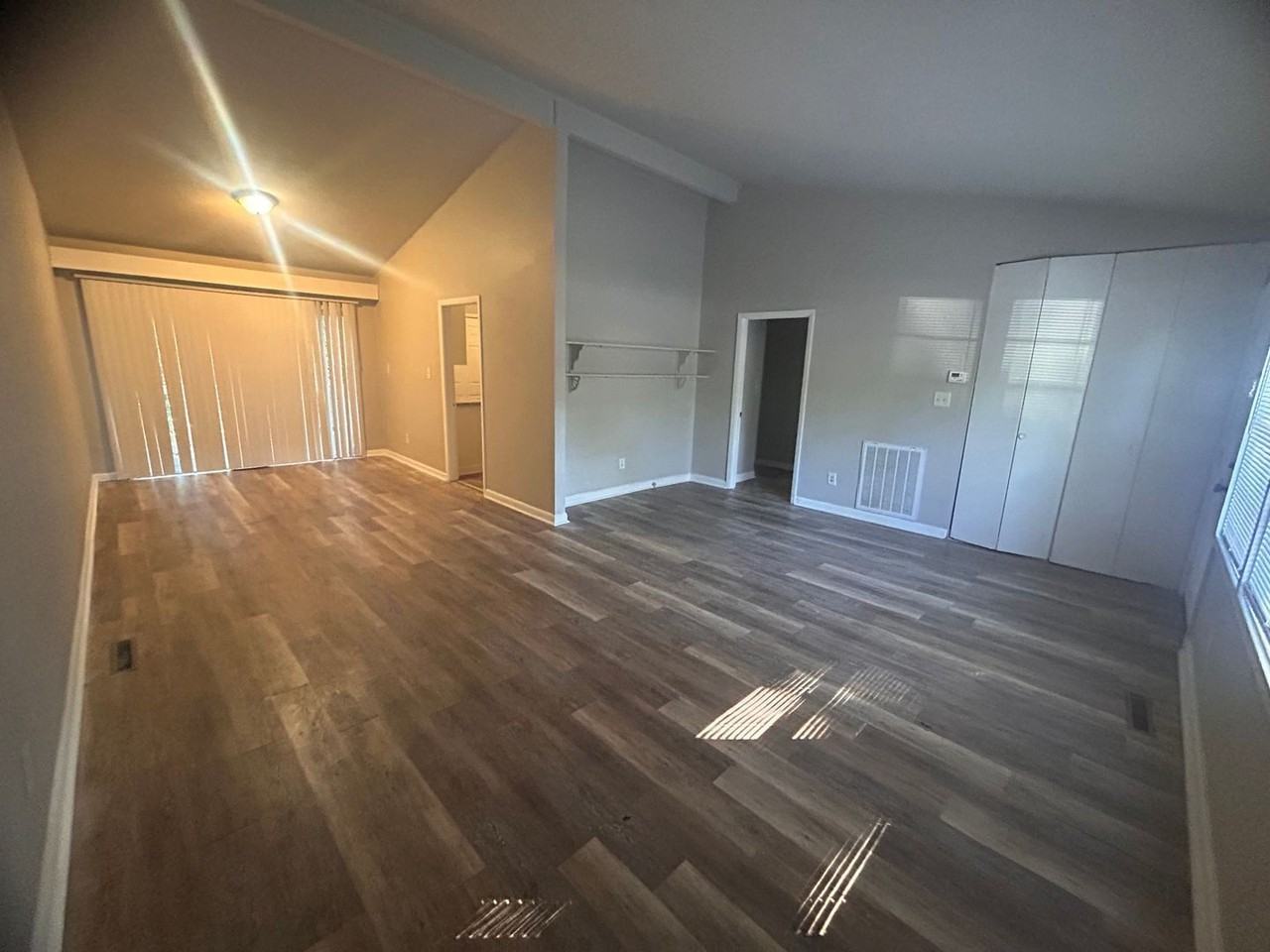 217 Ridgewood Ave #217 - Photo 2 of 20
