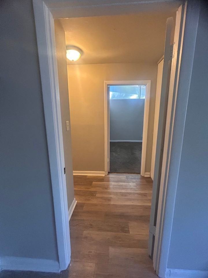217 Ridgewood Ave #217 - Photo 3 of 20