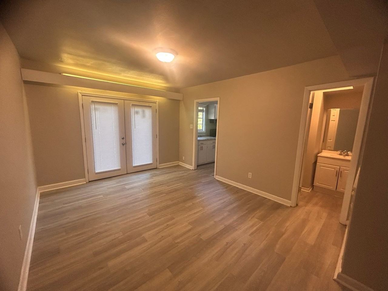 237 Ridgewood Ave #237 - Photo 2 of 20