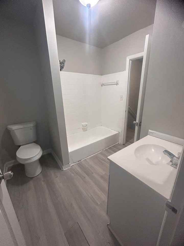 237 Ridgewood Ave #237 - Photo 5 of 20