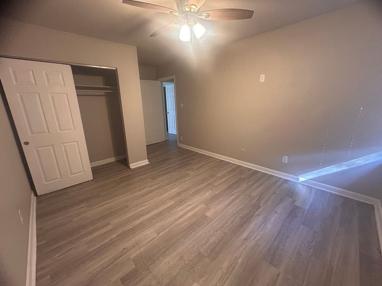 237 Ridgewood Ave #237 - Photo 7 of 20