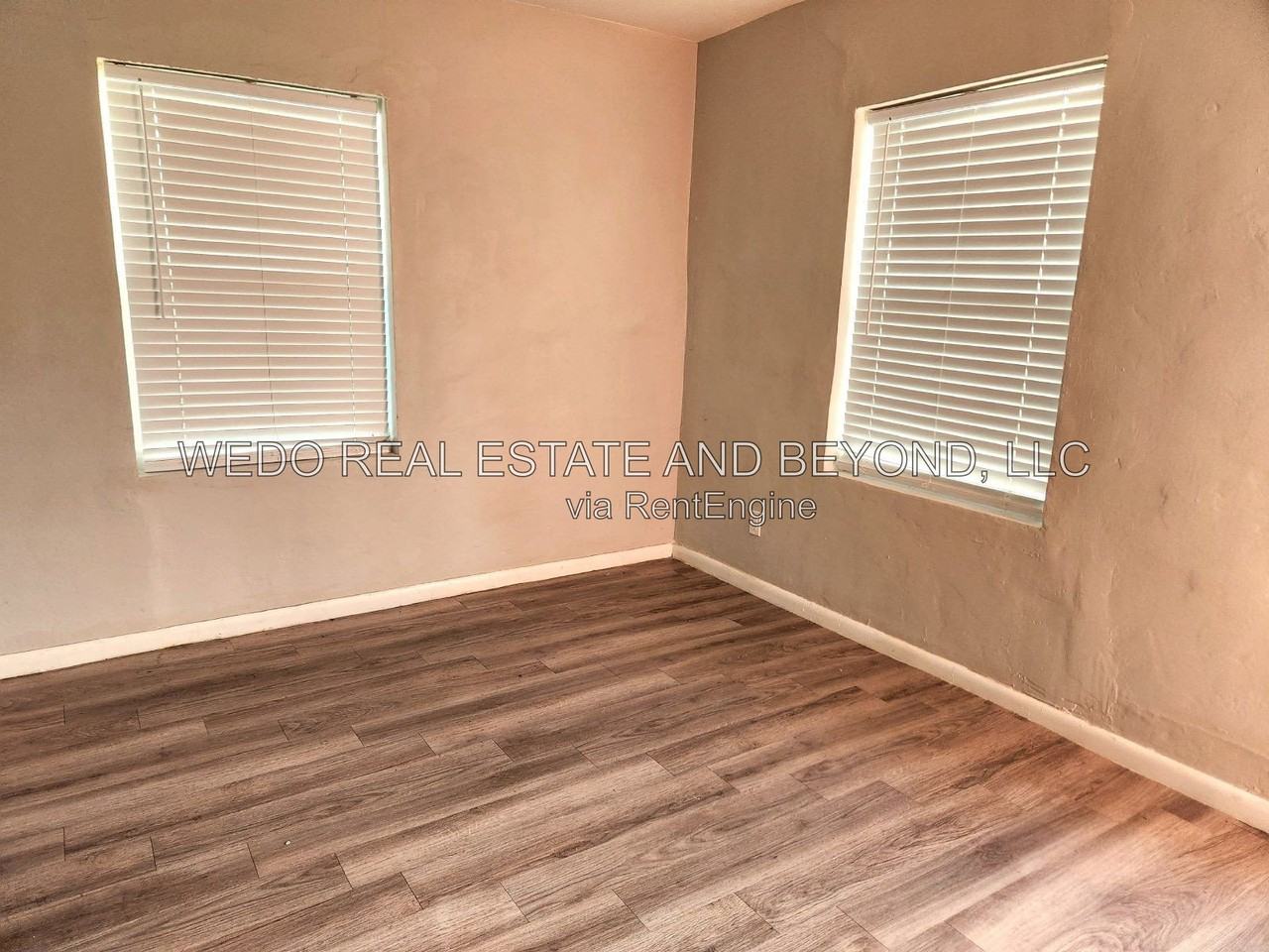2517 E Willetta St - Photo 4 of 12
