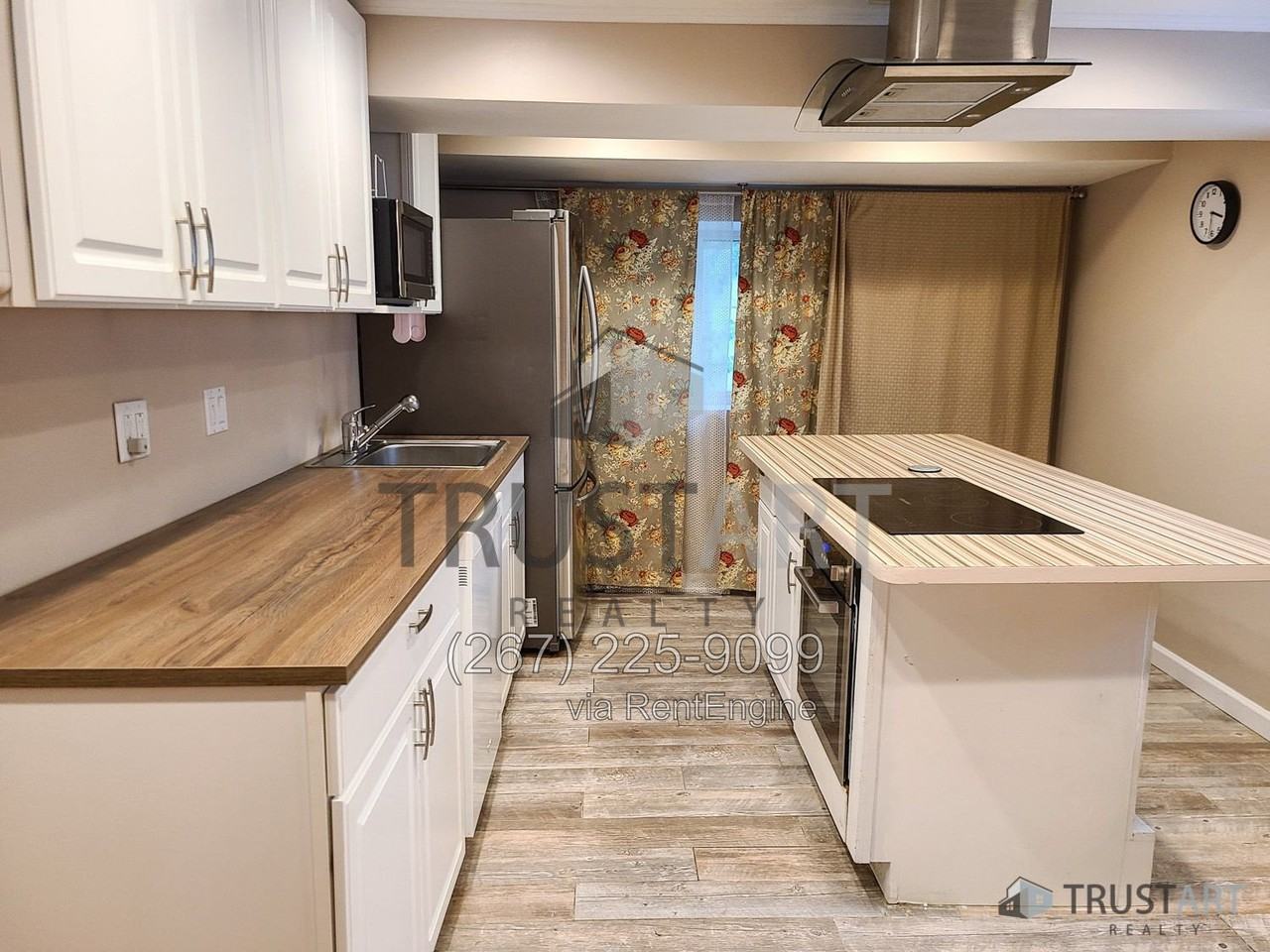 9716 Roosevelt Blvd #B - Photo 3 of 17