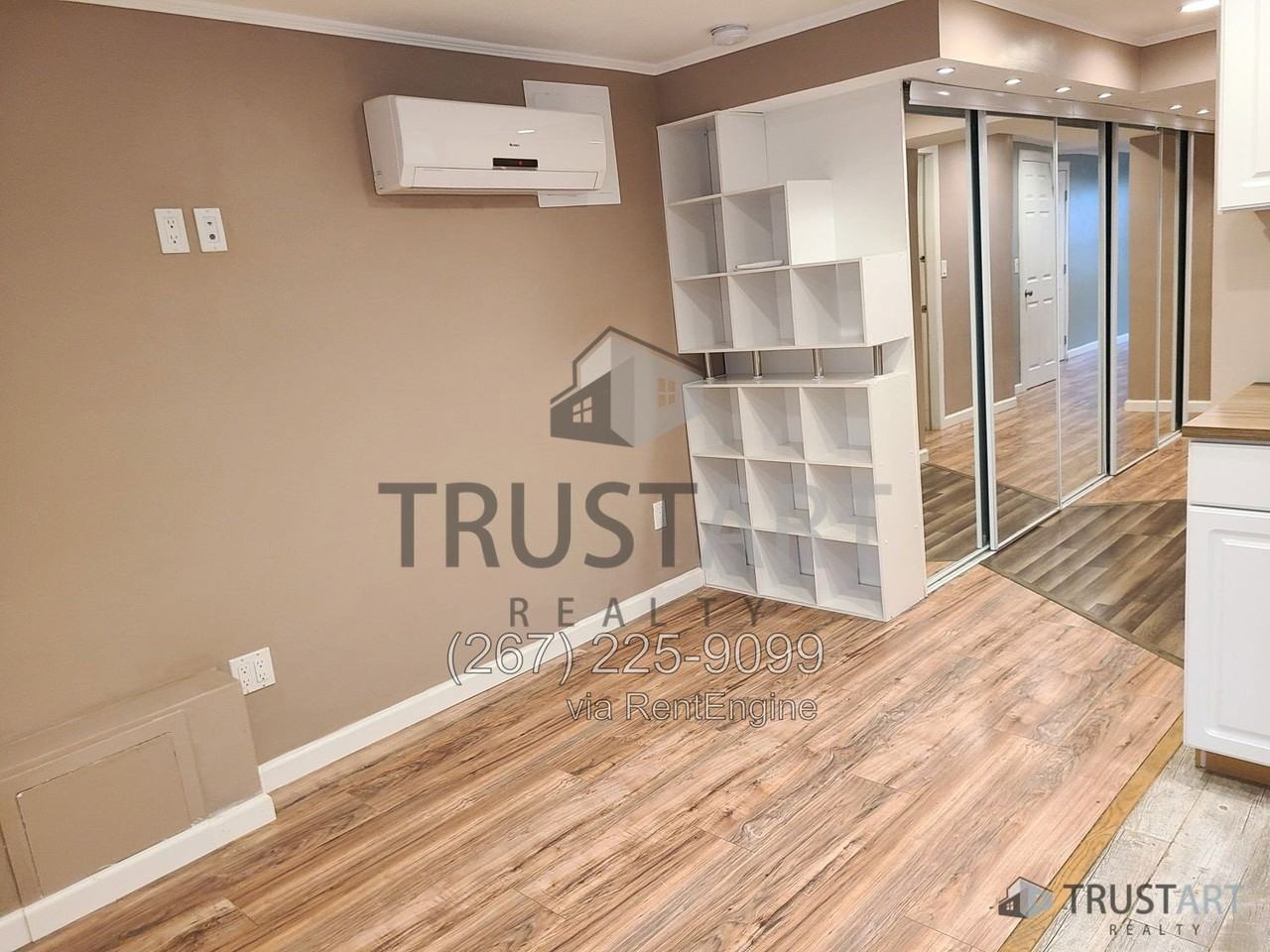 9716 Roosevelt Blvd #B - Photo 4 of 17
