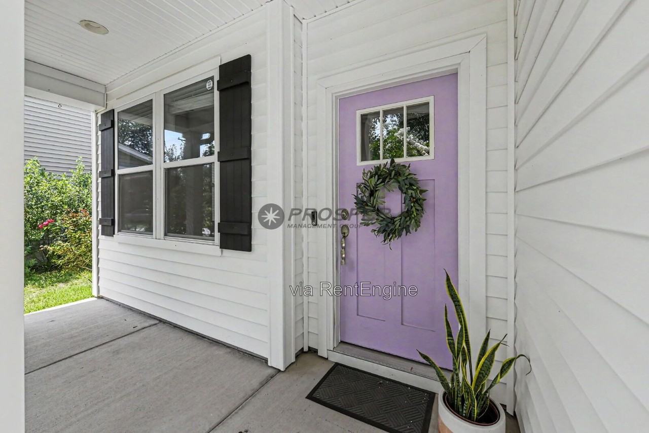 1514 Grimball Road Ext - Photo 3 of 44