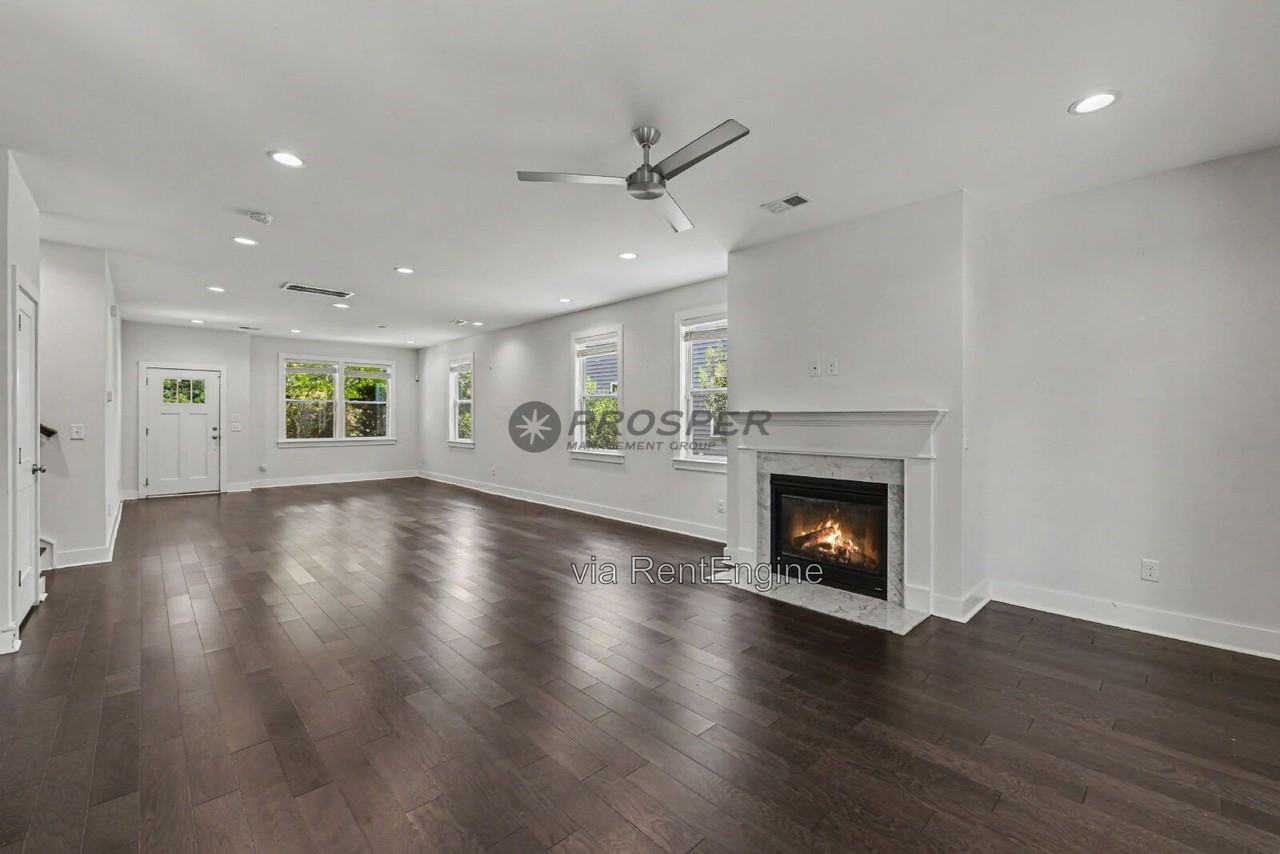 1514 Grimball Road Ext - Photo 4 of 44