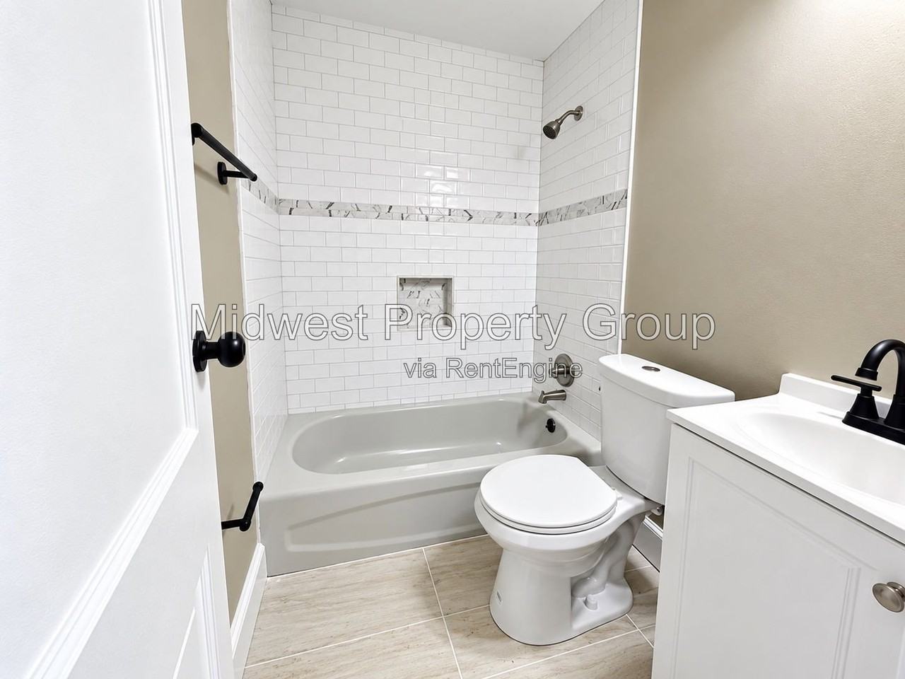 3405 Saint Mark Ln - Photo 6 of 7