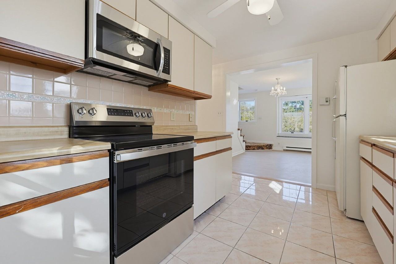 14 Fallon Ct - Photo 5 of 17